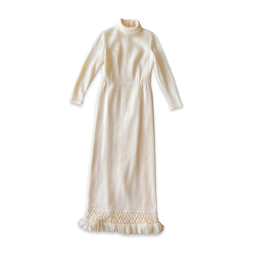 victorian summer dresses White Ruffle Cotton Dress White / L size-uk-6 wearing size S Model Color:Fuscia Mac Duggal Women's Cocktail